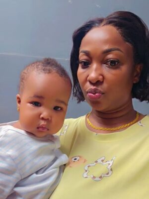 Aunt Ezekiel Instagram - YES SUT FOR DINNER😋❤️
Slide Uone mimi na Bi Magold tukitoka Kulala
Tunavyofanana
Niliwaambia Ntakonda mie.....😃
Note!Ni Mama watatu Now🥰❤️