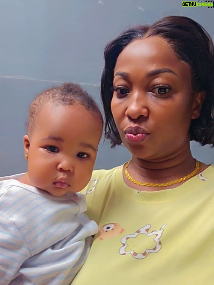 Aunt Ezekiel - 25.5K Likes - YES SUT FOR DINNER😋❤️
Slide Uone mimi na Bi Magold  tukitoka Kulala
Tunavyofanana
Niliwaambia Ntakonda mie.....😃
Note!Ni Mama watatu Now🥰❤️