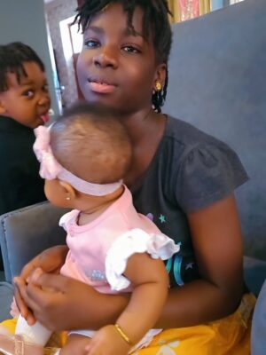 Aunt Ezekiel Instagram - ROHO ZANGU❤️