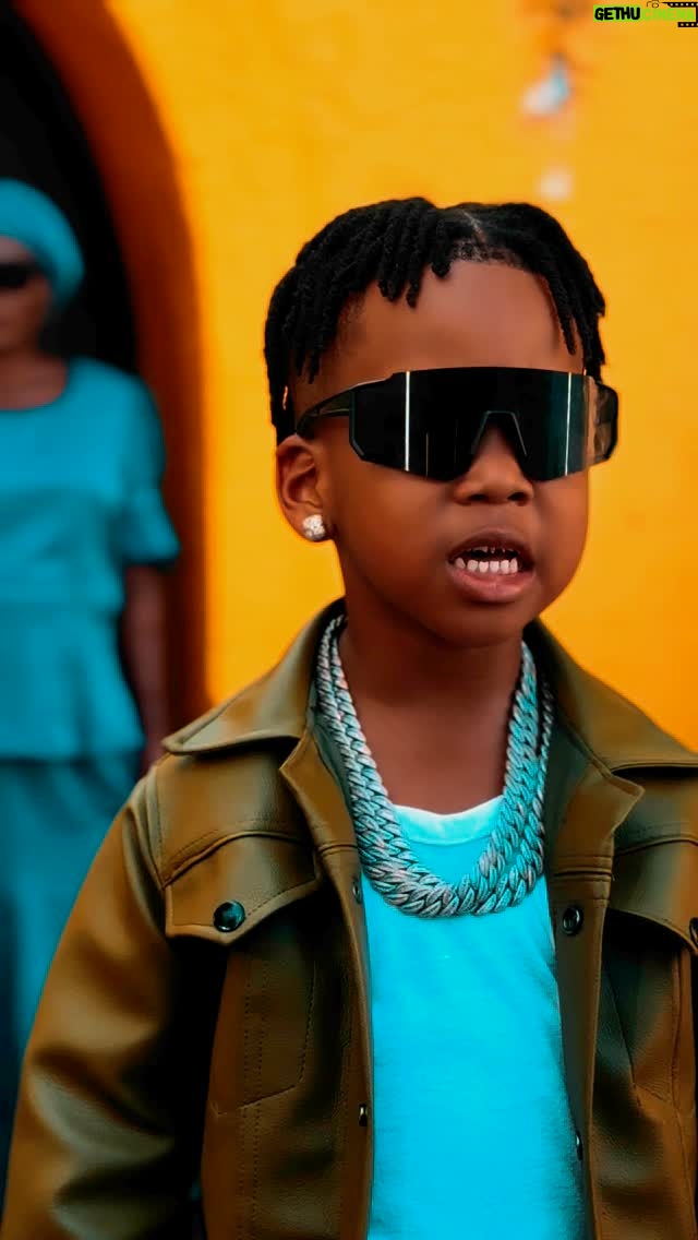 Aunt Ezekiel - 27.2K Likes - Kazi Ninayo huku Coolie dancer huku Mambo ndio kama haya!
Yaani Aunty!!!!🥲
Haya jaman Nawaletea Msanii Mpya huyo @heisnoman 
Mr hanshammm🥰
Blessing link @_kusah_