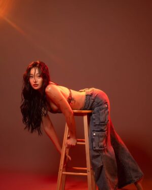Ava Mendez Instagram - Muse: Ava Mendez
Make up by: Aljie Mending
Hair: Mitch Briones Romero
Stylist: Nikki Wong Gomez
Location: UCP STUDIO
Photographer: Gem Tugade