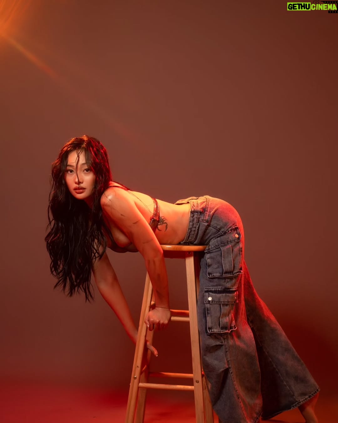 Ava Mendez - 7.9K Likes - Muse: Ava Mendez
Make up by: Aljie Mending
Hair: Mitch Briones Romero
Stylist: Nikki Wong Gomez
Location: UCP STUDIO
Photographer: Gem Tugade