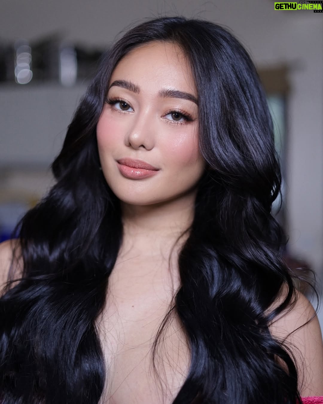 Ava Mendez - 6.1K Likes - First time working with this super gorgeous🔥🔥🔥 @avamendezofficial 
Hair & Makeup @topehmua 
Photo @janrobalagtas 
thank for the love mamsh @carminaaramos
#topehmua