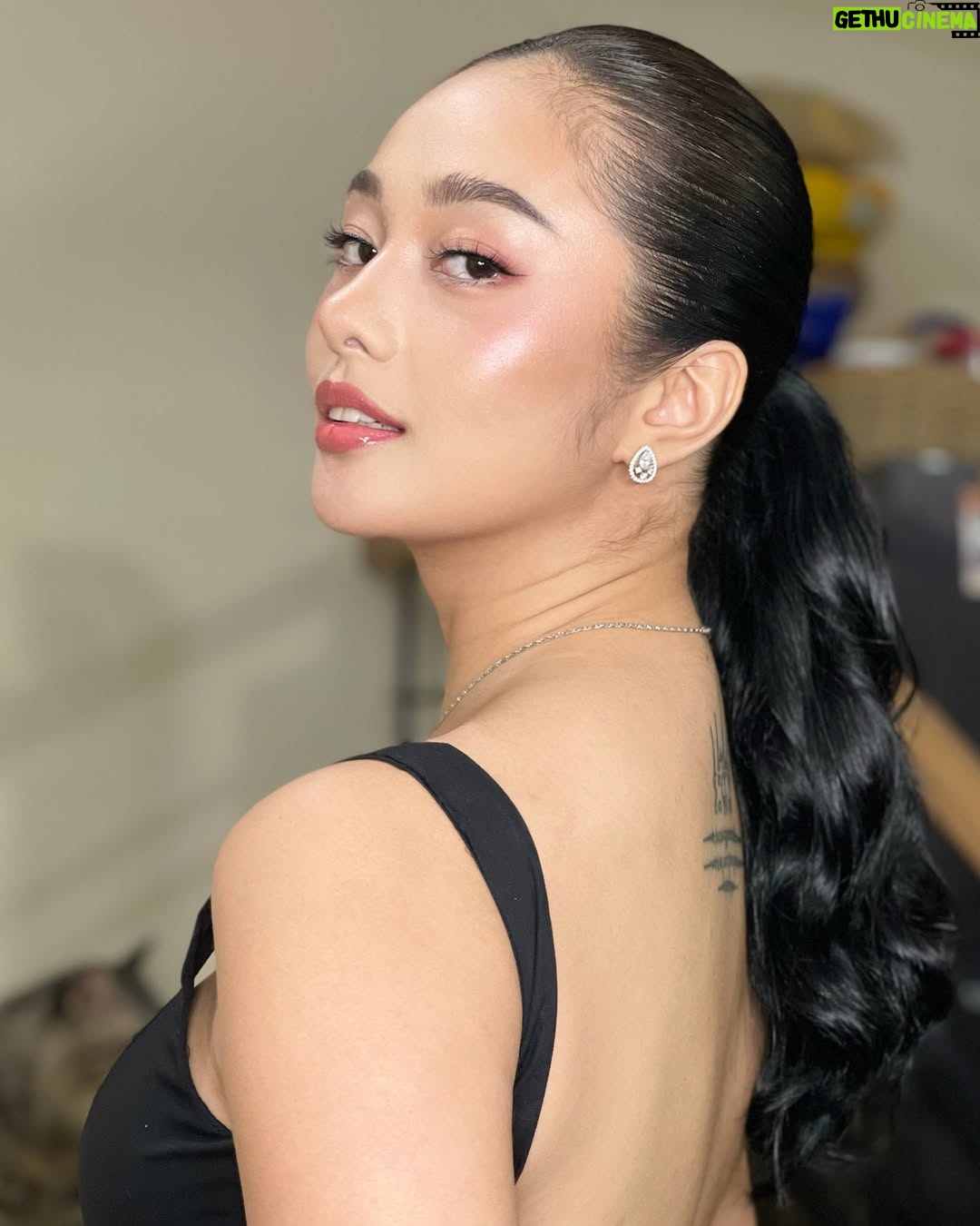 Ava Mendez - 3.8K Likes - Fresh no makeup look for Gorgeous @avamendezofficial ✨✨✨✨

#hmua #hmuamanila #manilabasemakeupartist 
#FreshMakeup #nomakeuplook  #naturalmakeuplook  #lightmakeup #Aljaymendingmakeup
