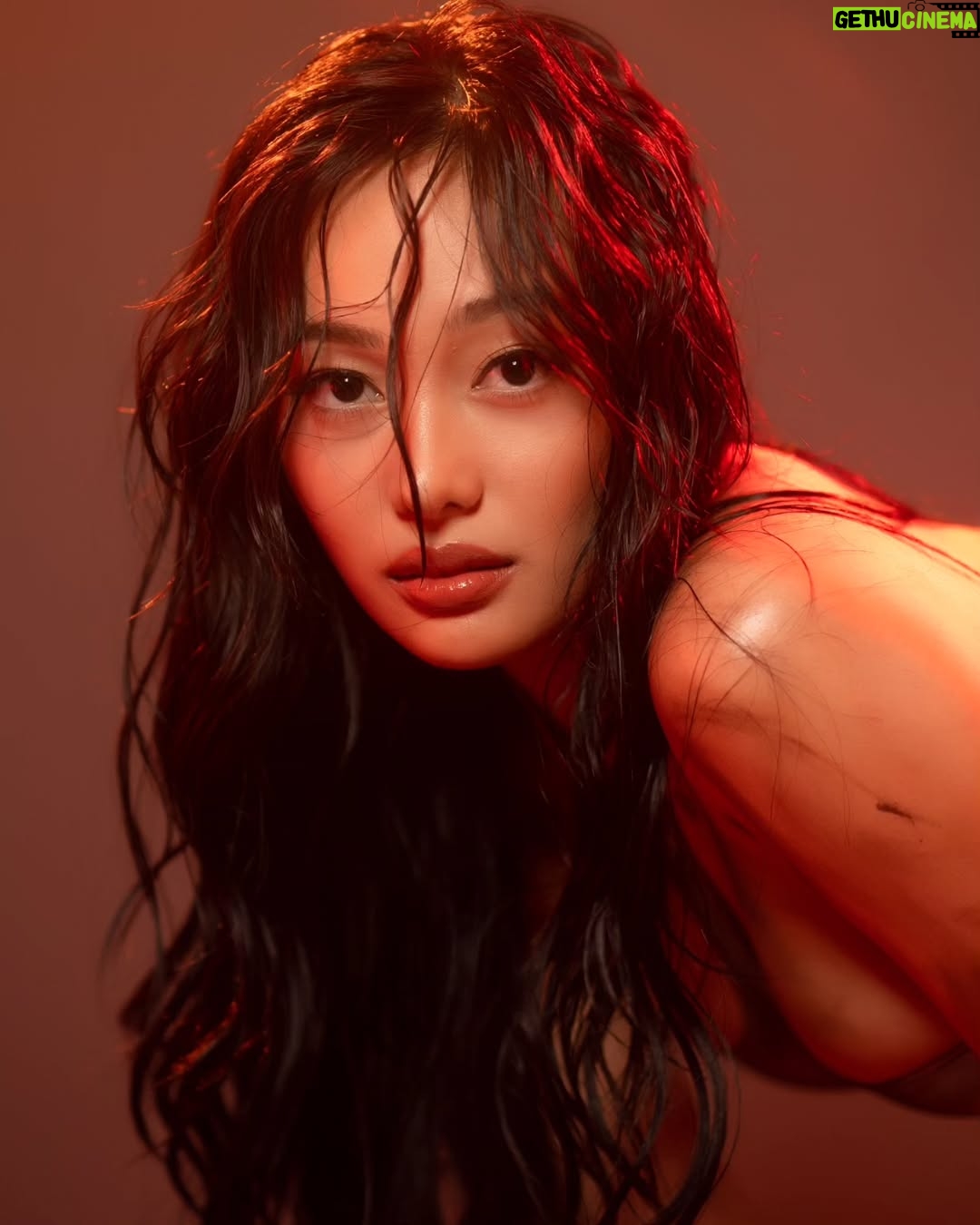 Ava Mendez - 7.9K Likes - Muse: Ava Mendez
Make up by: Aljie Mending
Hair: Mitch Briones Romero
Stylist: Nikki Wong Gomez
Location: UCP STUDIO
Photographer: Gem Tugade