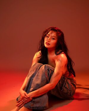 Ava Mendez Instagram - Muse: Ava Mendez
Make up by: Aljie Mending
Hair: Mitch Briones Romero
Stylist: Nikki Wong Gomez
Location: UCP STUDIO
Photographer: Gem Tugade