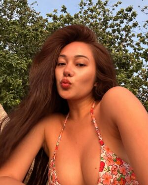 Ava Mendez Instagram - hoping for more good days