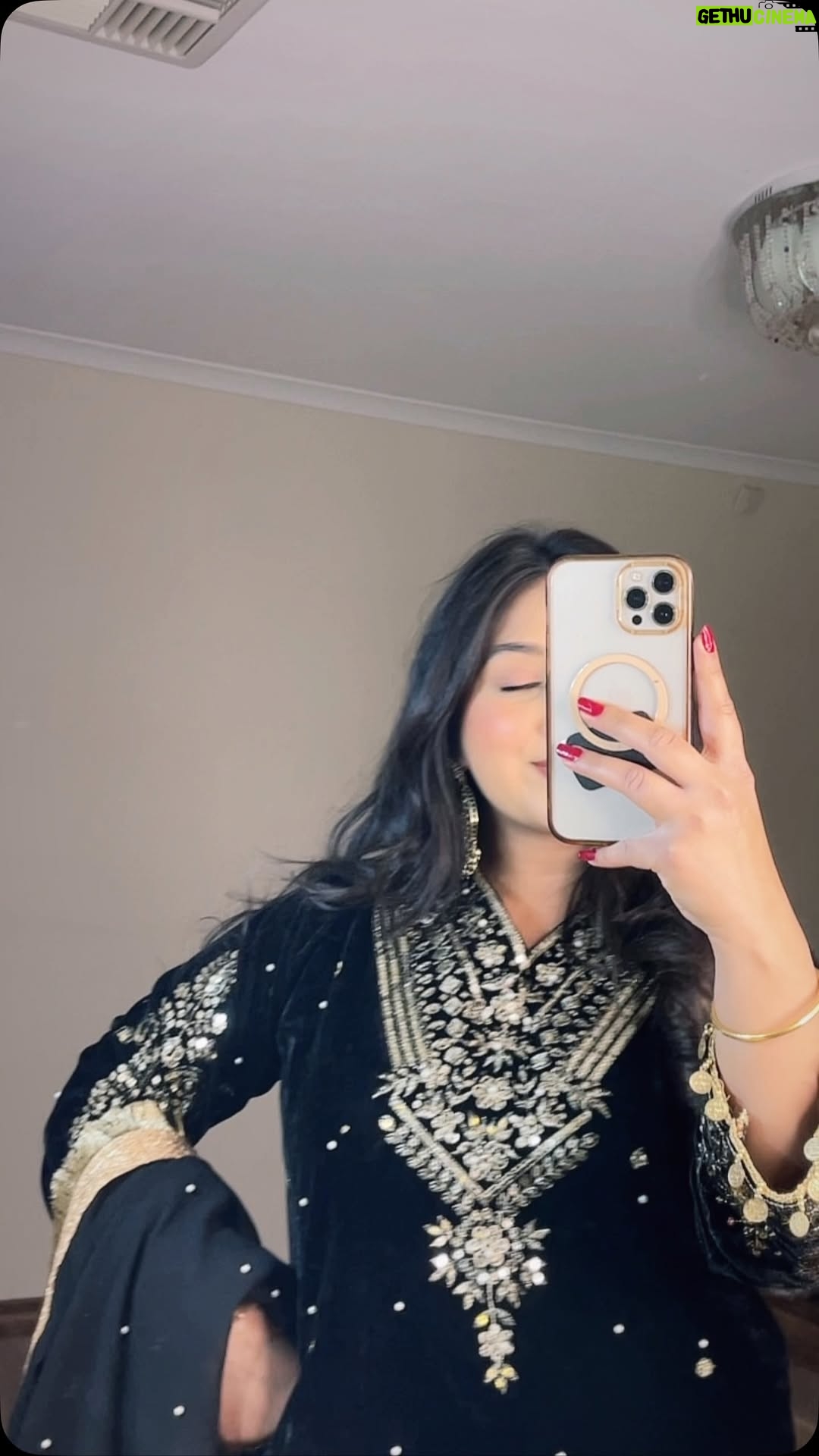 Avirims - 23.1K Likes - Mere wargi 🖤💫