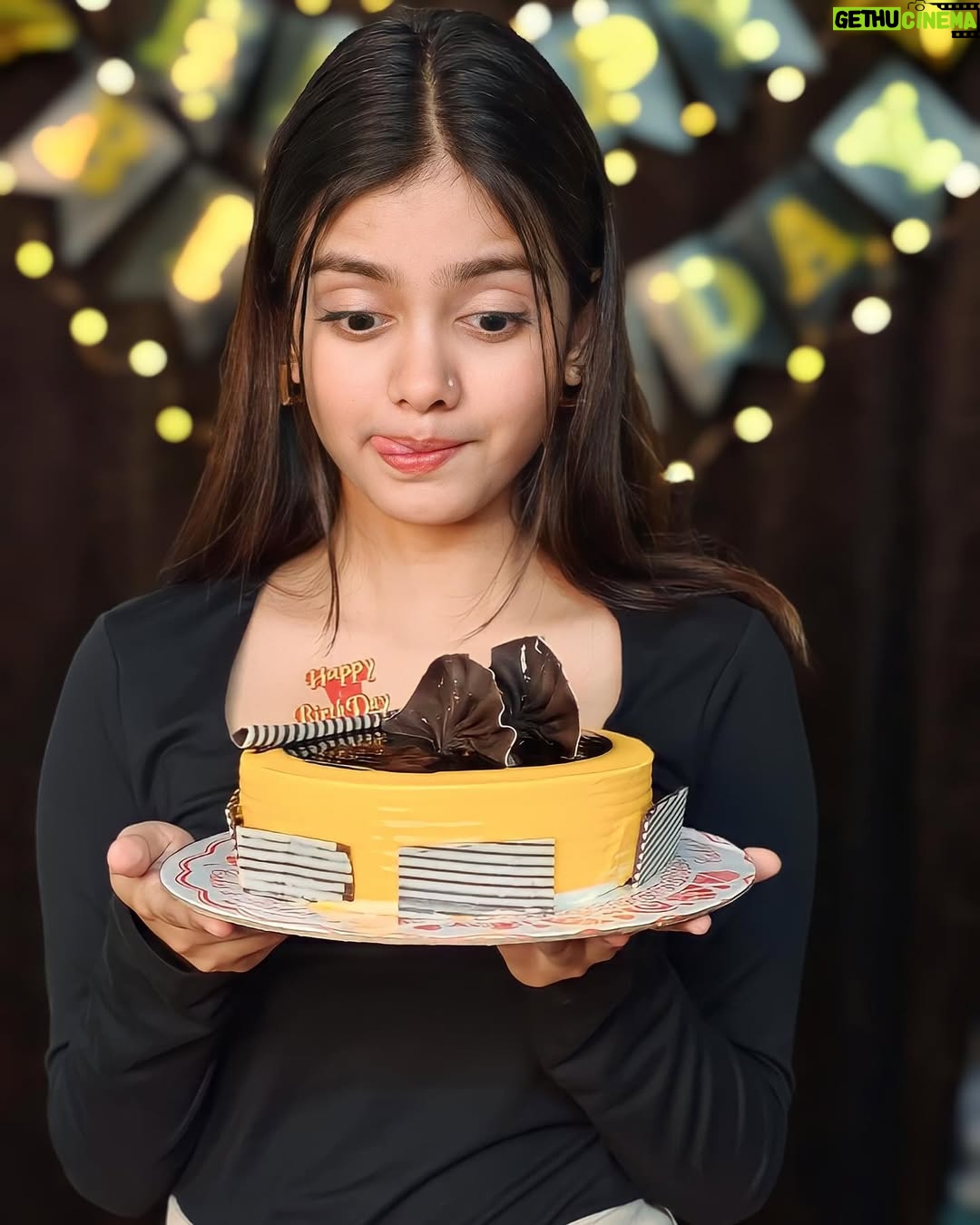 Ayantika - 80K Likes - Happy Birthday to Me🫶🏻❤️ 
Thank you all for ur lovely wishes🥹I love you🫰🏻❤️

#ayantikasquad #birthday #18thbirthday #picoftheday