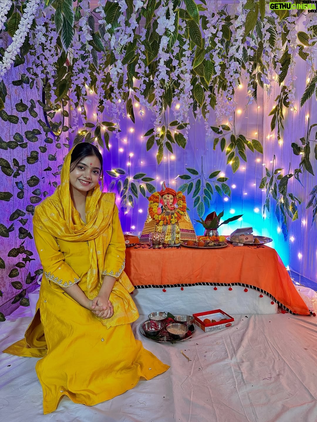 Ayantika - 160.4K Likes - Ganpati Bappa Morya🥰❤️ 

#ayantika #ganpati #ganeshchaturthi #insta