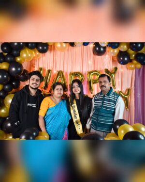Ayantika Instagram - Best Bday Ever😍🔥
.
.
Vlog soon❤️
Edit - @parinda_pawan
#birthdayvibes #ayantika #ayantikasquad #explore #exploremore #instagood #picoftheday #instadaily