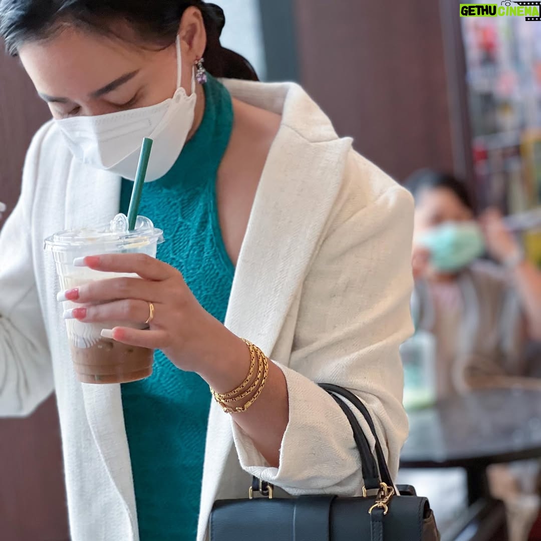 Aye Wutyi Thaung - 6.1K Likes - fix it with coffee ☕️