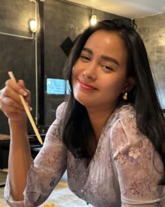 Actress Aye Wutyi Thaung HD Photos and Wallpapers March 2025