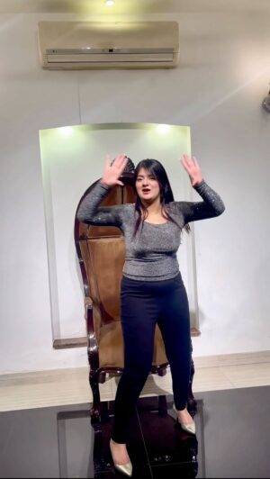 Ayesha Pervez Instagram - Nabbe Nabbe 🔥

#trending