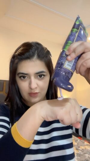 Ayesha Pervez Instagram - ‘I’m very keen on these amazing products by @vibrant.skinofficial Skincare. They not only smell divine, feel gorgeous but have the ingredients that I dream of! No nasties, just pure, thought out, conscious ingredients. I also love the coconut scrub and polisher . I’ve been using them a lot recently in my shoots and super amazed with the results . I’ll get through the whole range at some point I’m sure but for now they are a winner. Check them out!’ Xx

PR by @mahwish_khanofficial