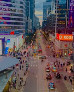 Ayra Bansal Instagram - Chasing dreams and making memories……
📸 @nitesh00280
.
#ayrabansal #treveling #toronto_insta #canada #ayrastar #trending #newpost