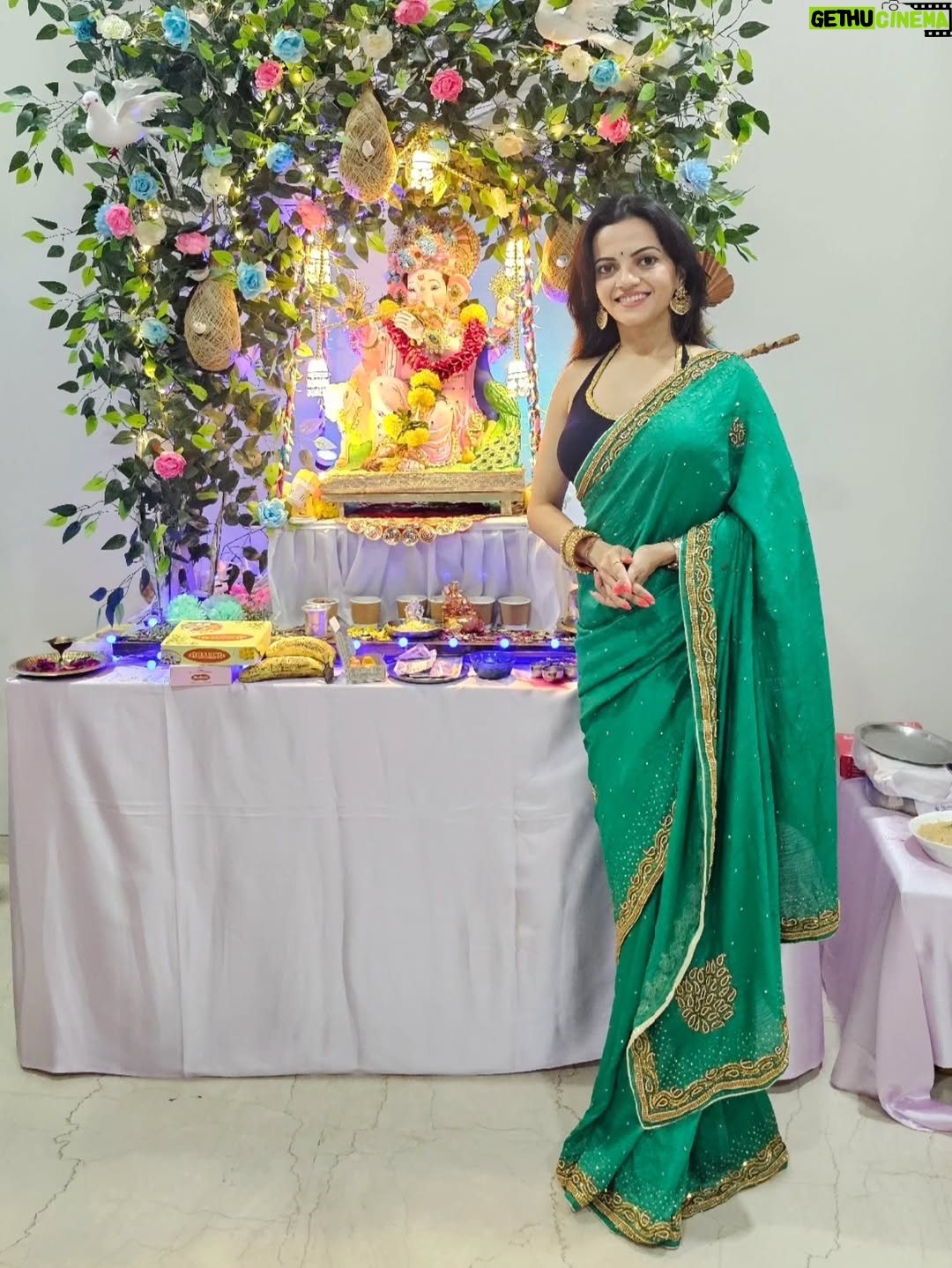 Ayra Sharma - 395 Likes - 🥰🥰

#ganpatibappamorya