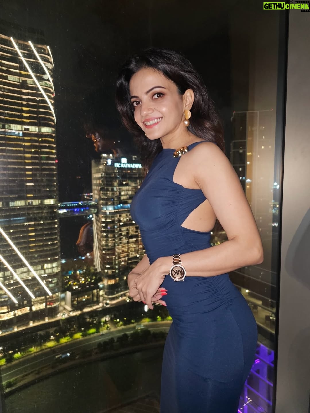 Ayra Sharma - 3 Likes - The moon called and said I should shine brighter!! ⭐️💫