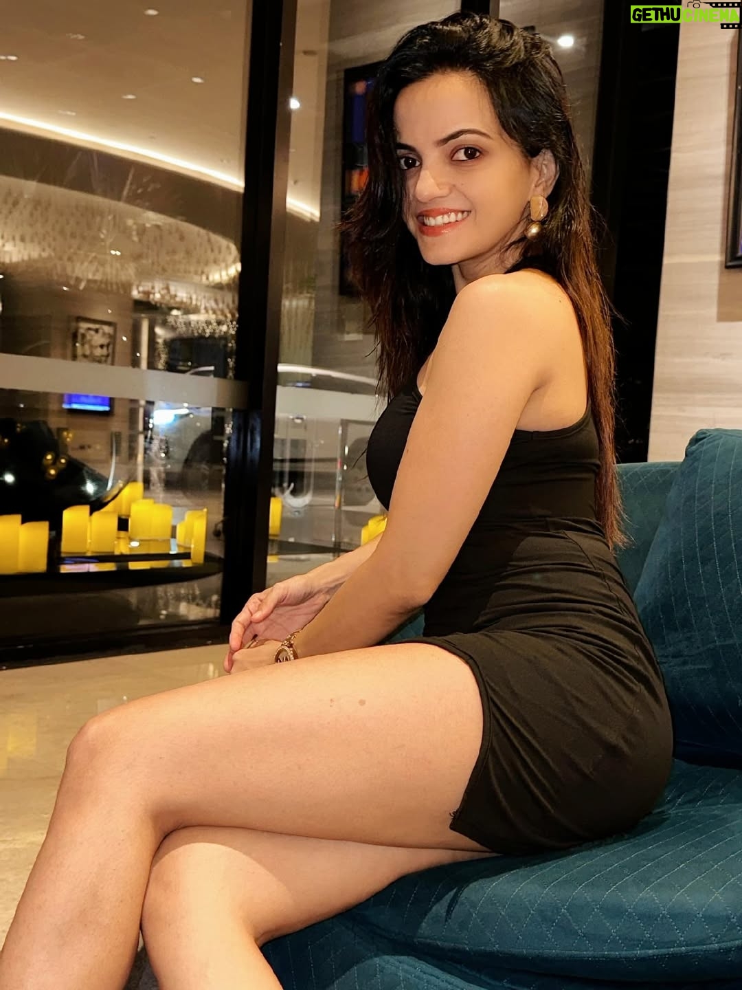 Ayra Sharma - 618 Likes - Tum ho toh sab acha hai!! 
(Aisa kab bolungi me??) 🙃