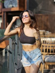 Actress Ayra Sharma HD Photos and Wallpapers September 2025