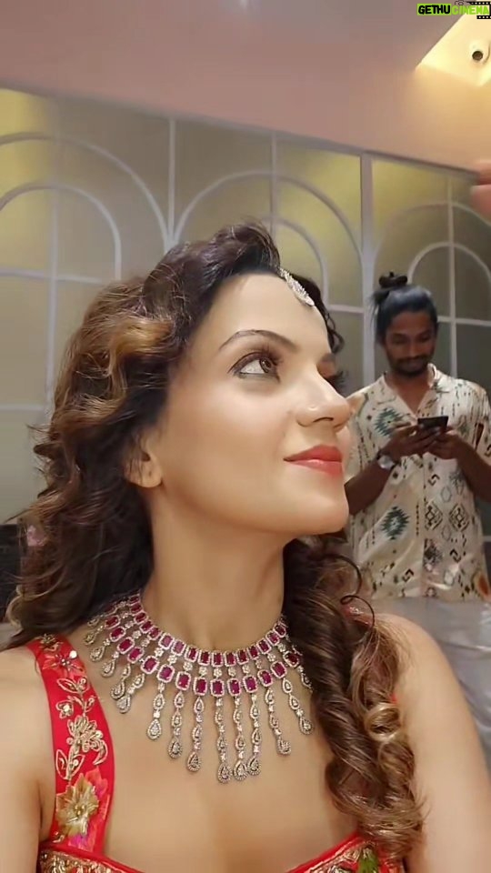Ayra Sharma - 3 Likes - ☺️☺️☺️

#transition #vídeo