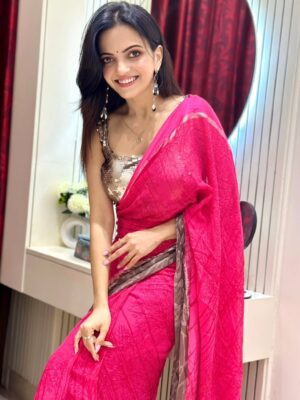 Ayra Sharma Instagram - Sabit jurm kiya jata hai meri jaan..ishq nahi ❤️