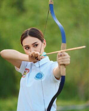 Aysanem Yusupova Instagram - O’zbekiston polo federatsiyasi ambassadori boldim 🐎Kichkinaligimdan ot minishni juda yaxshi koraman
sizchi ot sportiga qiziqasizmi?