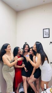 Ayushi Shukla Top 100 Instagram Photos and Posts