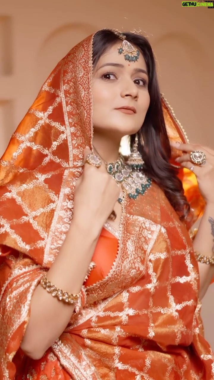 Ayushi Shukla - 60.4K Likes - Palki taiyar rakhiye hum bhi taiyar  h ❣️🫶
.
Shoot @himanshumalviyafilms 
Edit @vyom_verman 
Makeup @jennifermakeover234 
 Outfit @sati_by_saleena 
#shoot #reel #musicvideo #explorepage