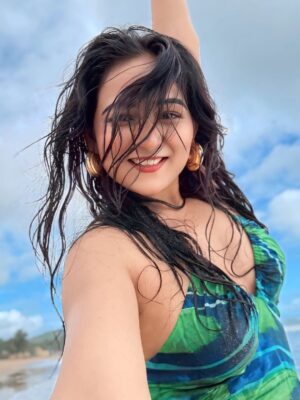 Ayushi Shukla Instagram - Goa is vibe 🫶