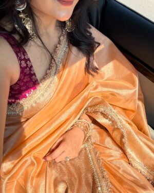 Ayushi Shukla Instagram - ❤️