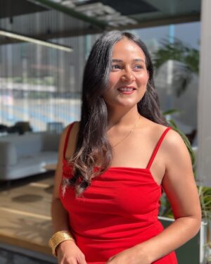Ayushi Shukla Instagram - Laal pari maidan khadi 🚩