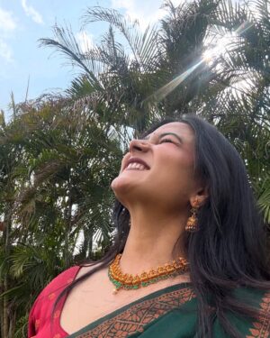 Ayushi Shukla Instagram - POV bhen ki shadi h ❤️