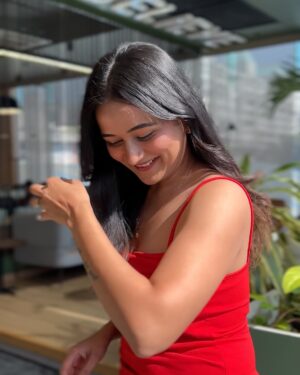 Ayushi Shukla Instagram - Laal pari maidan khadi 🚩