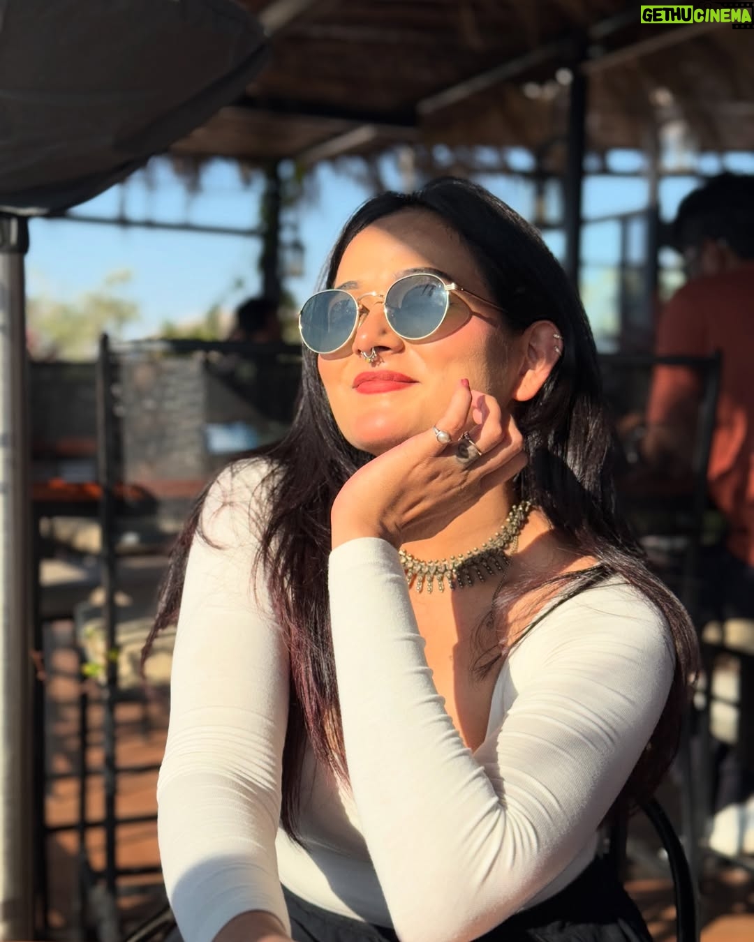 Ayushi Shukla - 92.4K Likes - Udaipur aa gye h kyaaa??