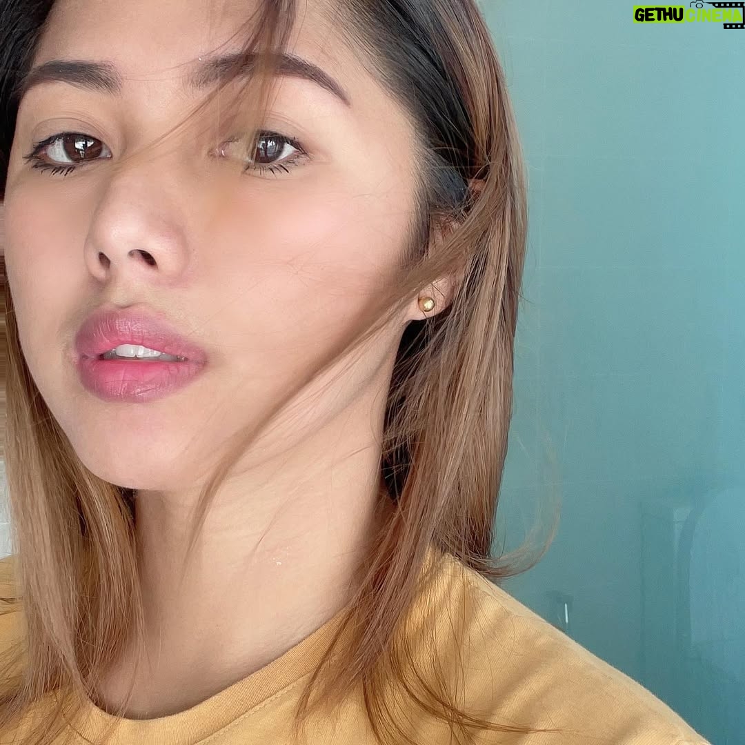 Azar Azmi - 6.9K Likes - Awak mengapa ???

.
.
.
@snowybyazarazmi 
@snowybakeree 
@pristineimprint 

#kautungguakudatang
#donthatespreadlove