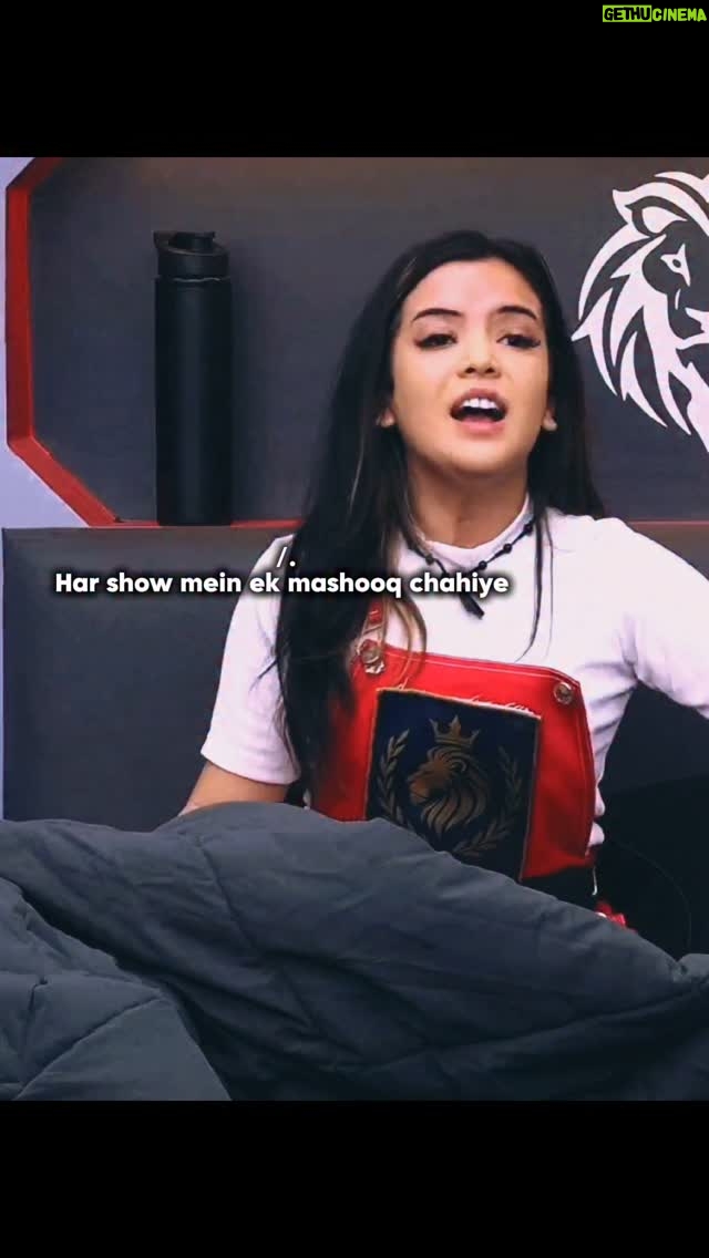 Azma Fallah - 255.6K Likes - purane zakhmo ki baat mat karo 💔 mein Un zakhmo se agey badh chuki hoon..... 😞 
.
@jiohotstar #thesocietyonjiohotstar #thesociety