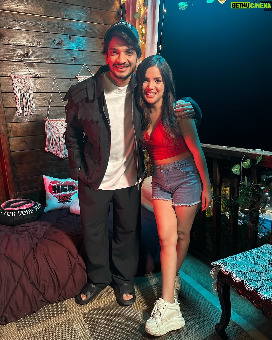 Azma Fallah - 165.7K Likes - Lockupp to splitsvilla Balkra Badak🐥🐐😜🤣♥️ He is the kindest Sweetest Soul as always♥️ @munawar.faruqui #mtvsplitsvilla