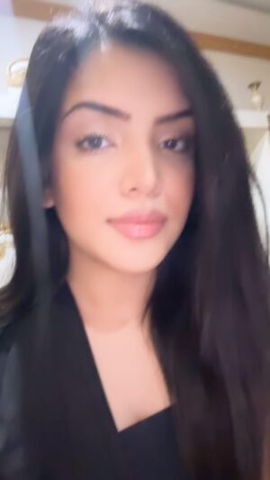 Azma Fallah Instagram - Bade Dil Wala Chaiye♥️🫶🏻