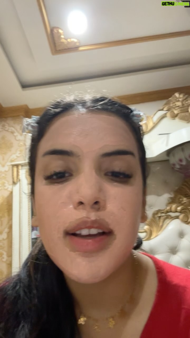 Azma Fallah - 160.8K Likes - Mera dimag ganda ho chuka hai🥹😭