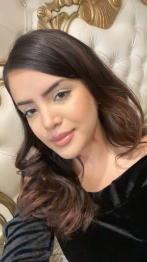 Azma Fallah Instagram - Love bite😍🤣