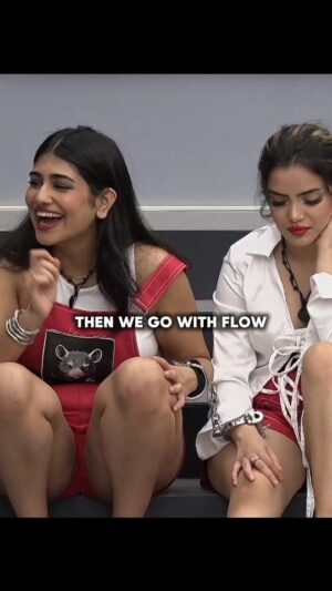 Azma Fallah Instagram - Dushman ...Dost Ban Gayi ...🥰🤭
the most unexpected friendship of the season.
.
@jiohotstar #thesocietyonjiohotstar #thesociety