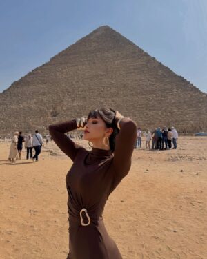 Azza Slimene Instagram - _ Um Donia šŖš¬š« ā„ļø
#thesource #pyramidsofgiza