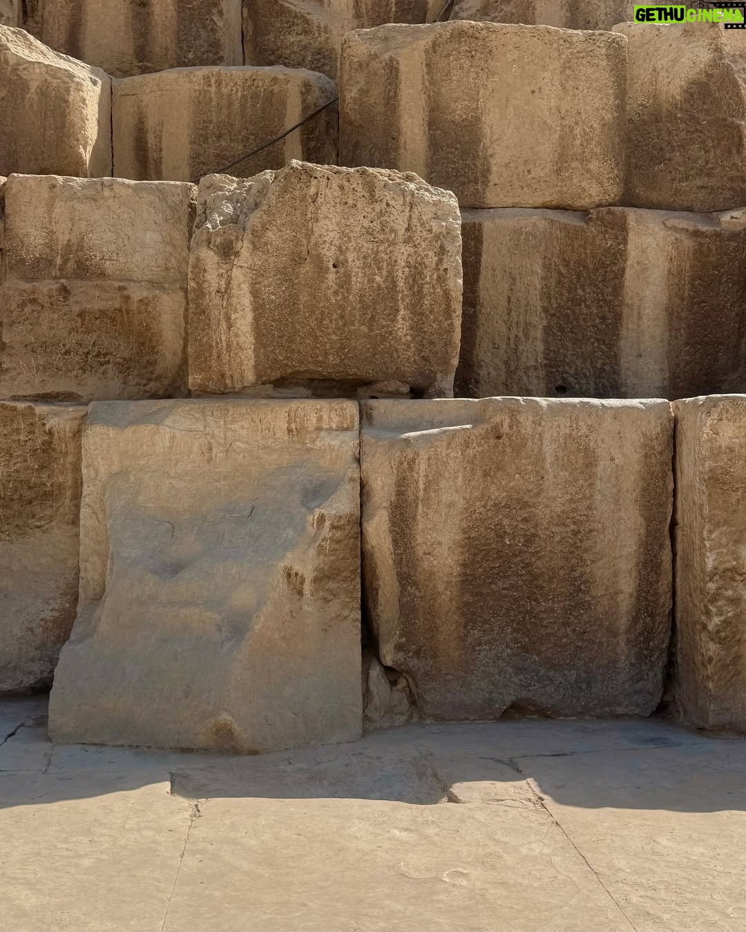 Azza Slimene - 203.3K Likes - _ Um Donia 🇪🇬🫠♥️

 #thesource #pyramidsofgiza