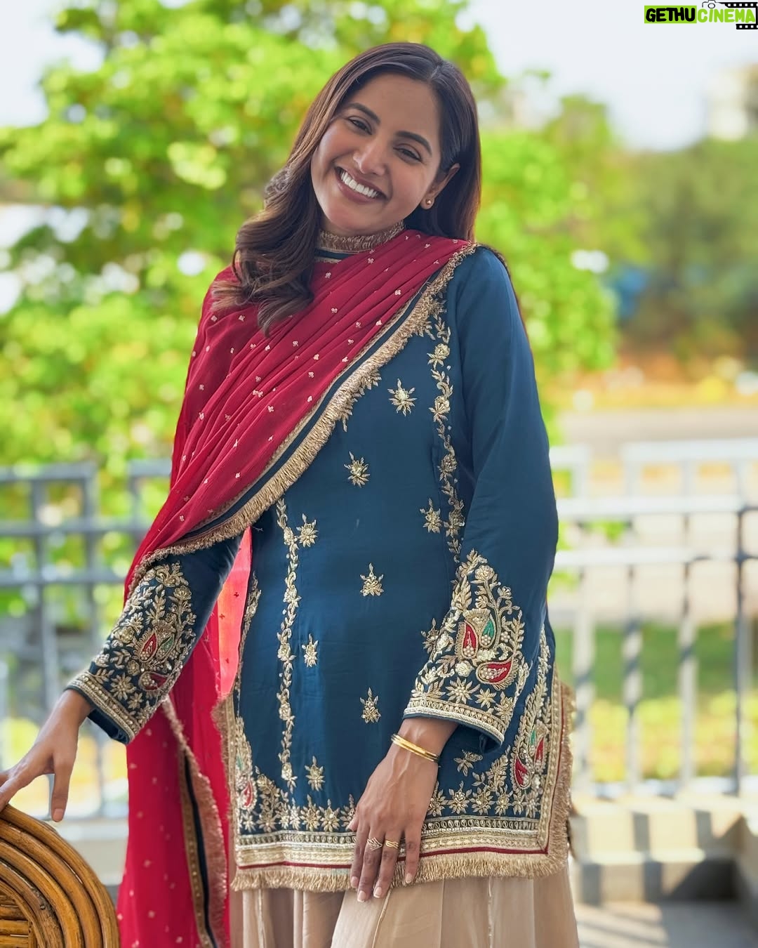 Baani Sandhu - 148.6K Likes - Dakuan Da Munda - 13 June ❤️

.
.
Outfit @dkdivyakhokharofficial