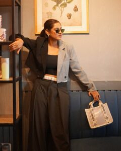 Actress Baani Sandhu HD Photos and Wallpapers October 2024