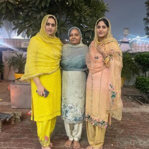 Baani Sandhu Instagram - šš½šš½
#maa #bhabi