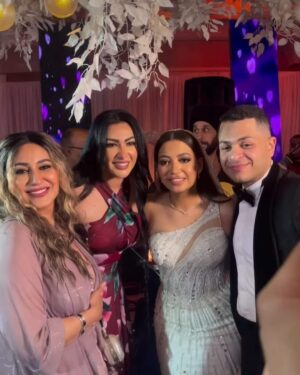 Badria Tolba Instagram - زي أنهاردة من كام سنة بس كأنه أمبارح ربنا رزقني بوش الخير وش السعد كنت مستنية أدهم بس جات موكا أجمل بنوتة وأجدع من مليون أدهم سلمي الجميلة كل سنة وانتي نقية وقلبك حلو والسنة الجاية يكون معانا أدهم الصغنون😘❤️🎁🎈🎂