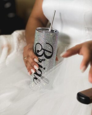 Badria Tolba Instagram - Where elegance meets beauty 🤍
Congratulations to our beautiful couple 🕊️
Salma & Mohamed 😍
Full coverage on our #highlights Story ✨
—————————————————
Media Coverage: @tajweddings.eg
Wedding planner: @ahmedyassinweddingplanner
Photographer: @bassam_esa__photography
Videographer: @4kmediaservices
Makeup: @zeinaelnaggar
Hair: @shadilahoud
Dress: @mohamedismaelcouture
Cakes: @cake_up_egypt
Room Decoration: @ballonella9
Robes: @qamaragency.eg
Bouquet: @ayakhamis_bridal_bouquet
Dj: @dj.amedeo
Hotel: @thenileritzcarlton @taherhamzaa
—————————————————