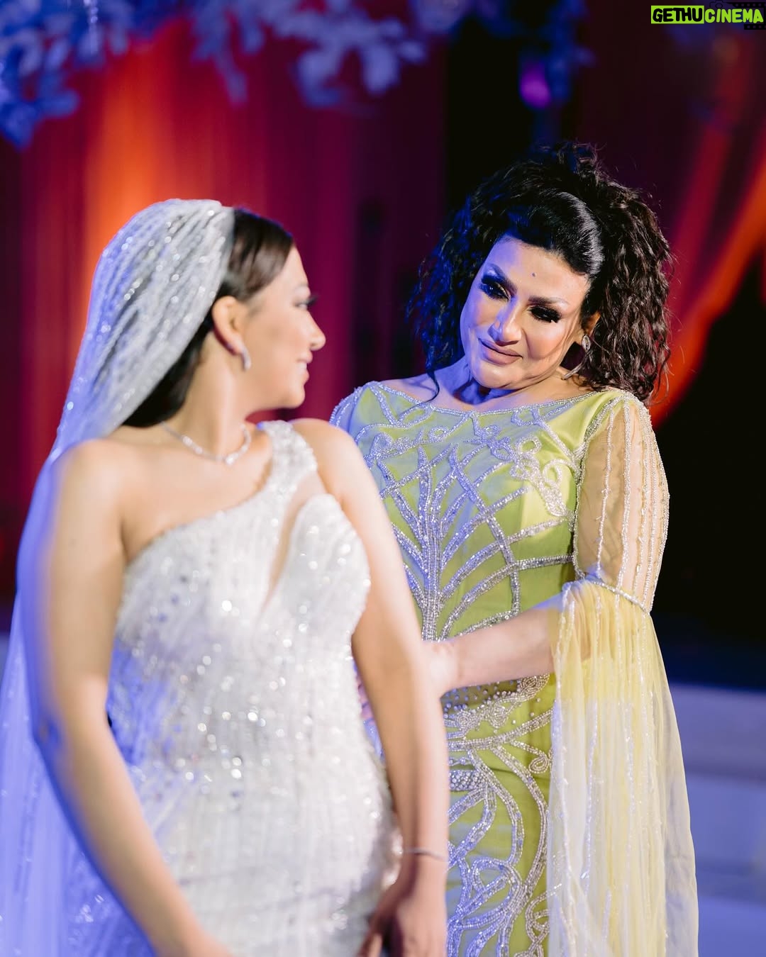 Badria Tolba - 26.3K Likes - Wedding Planner & Designer: @ahmedyassinweddingplanner
• Media Coverage: @egyptianweddingsofficial
• Dress: @mohamedismaelcouture
• Makeup: @zeinaelnaggar
• Hairstylist: @shadilahoud
• Photographer: @bassam_esa__photography
• Cinematography: @4kmediaservices
• Video: @mawaheb.hd
• Robes: @qamaragency.eg
• Cakes: @cake_up_egypt
• Room Deco: @ballonella9
• Bouquet: @ayakhamis_bridal_bouquet
• Dj: @dj.amedeo
• Hotel: @thenileritzcarlton@taherhamzaa
• Groom: Mohamed
• Bride: Salma